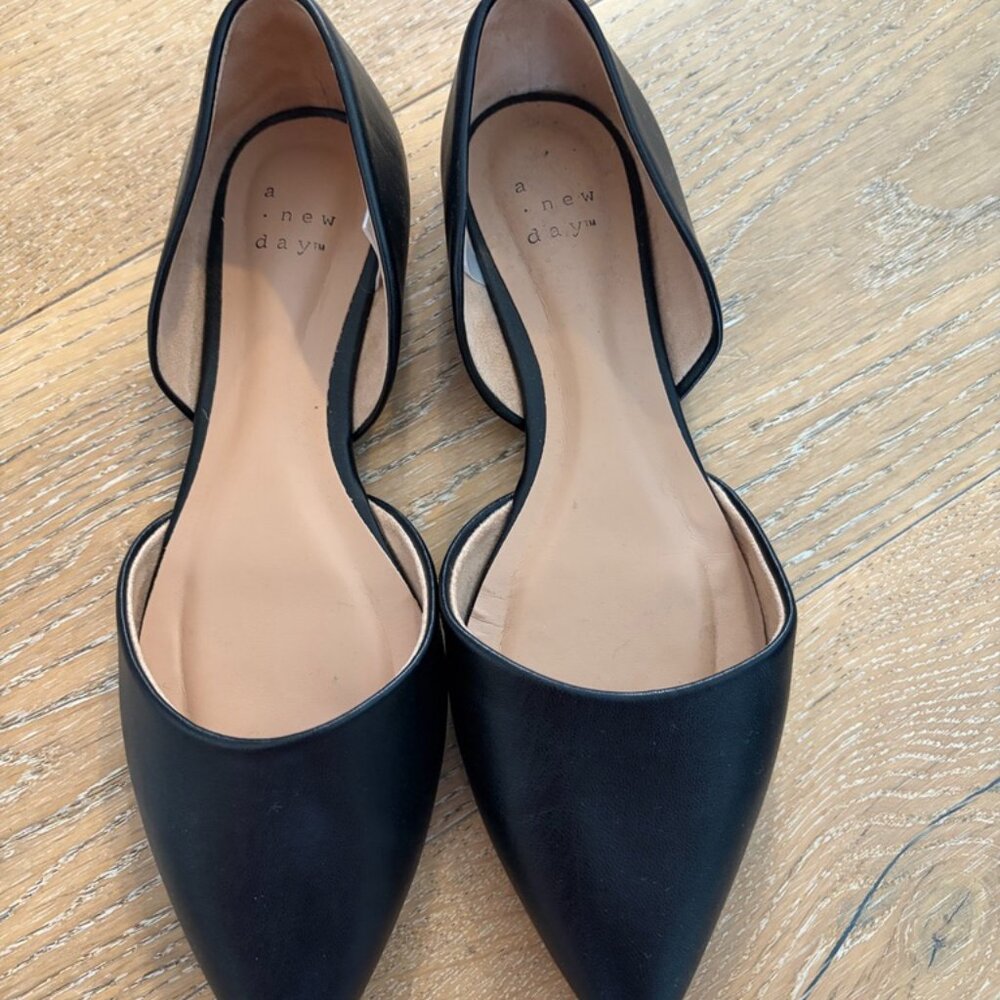 A New Day brand Julie ballet flats in black